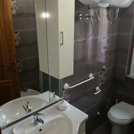 Holiday House 2 Apartman *