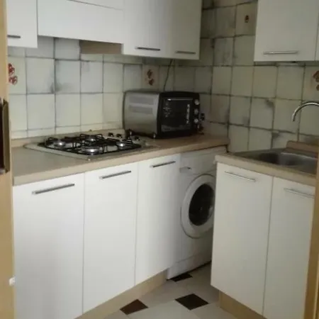 Apartman Holiday House 2 *
